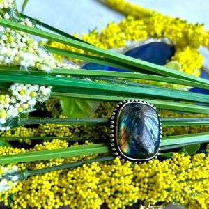 GENUINE BLUE FLASH LABRADORITE SILVER RING